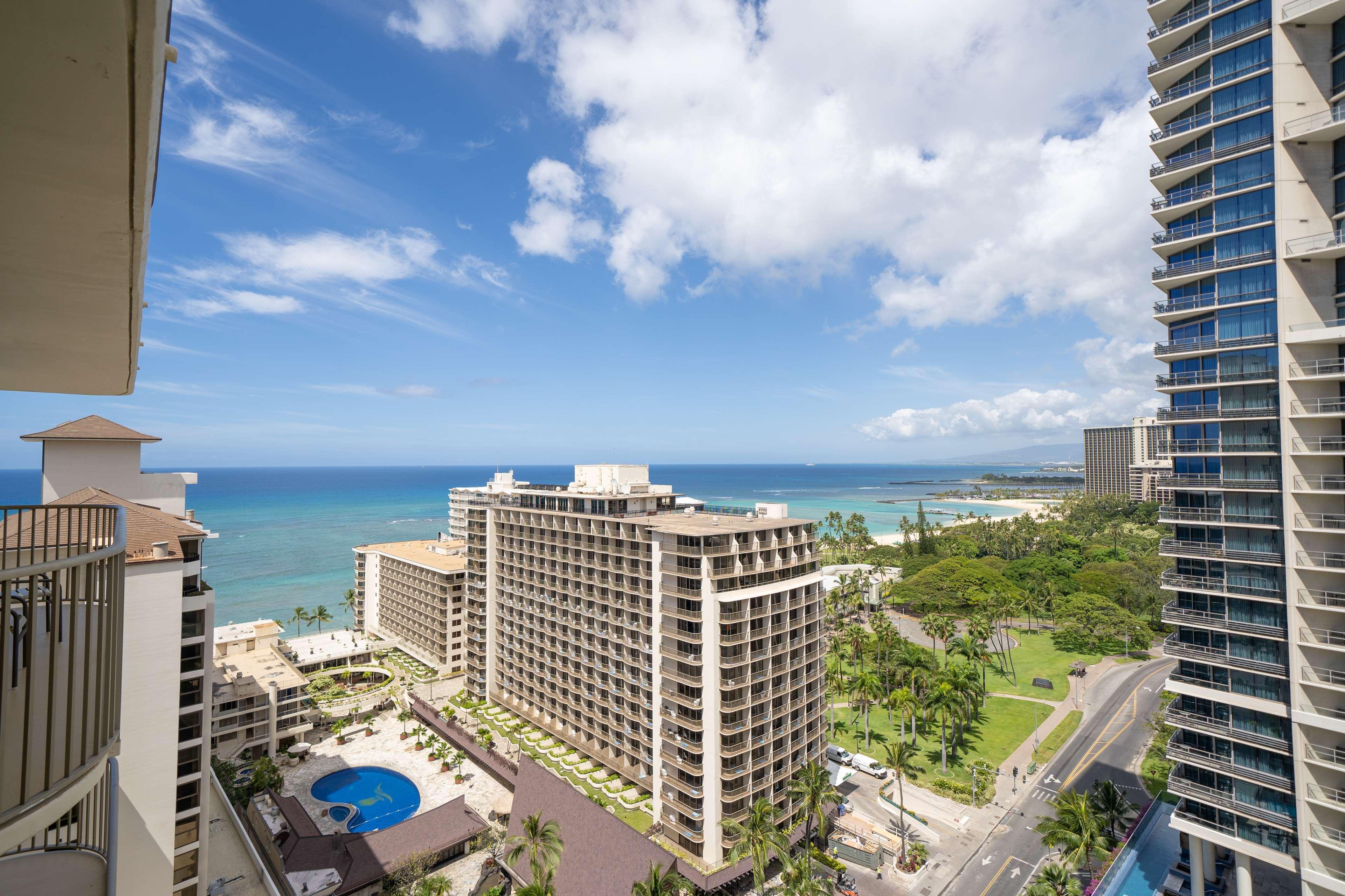 Embassy Suites By Hilton Waikiki Beach Walk Honolulu Extérieur photo