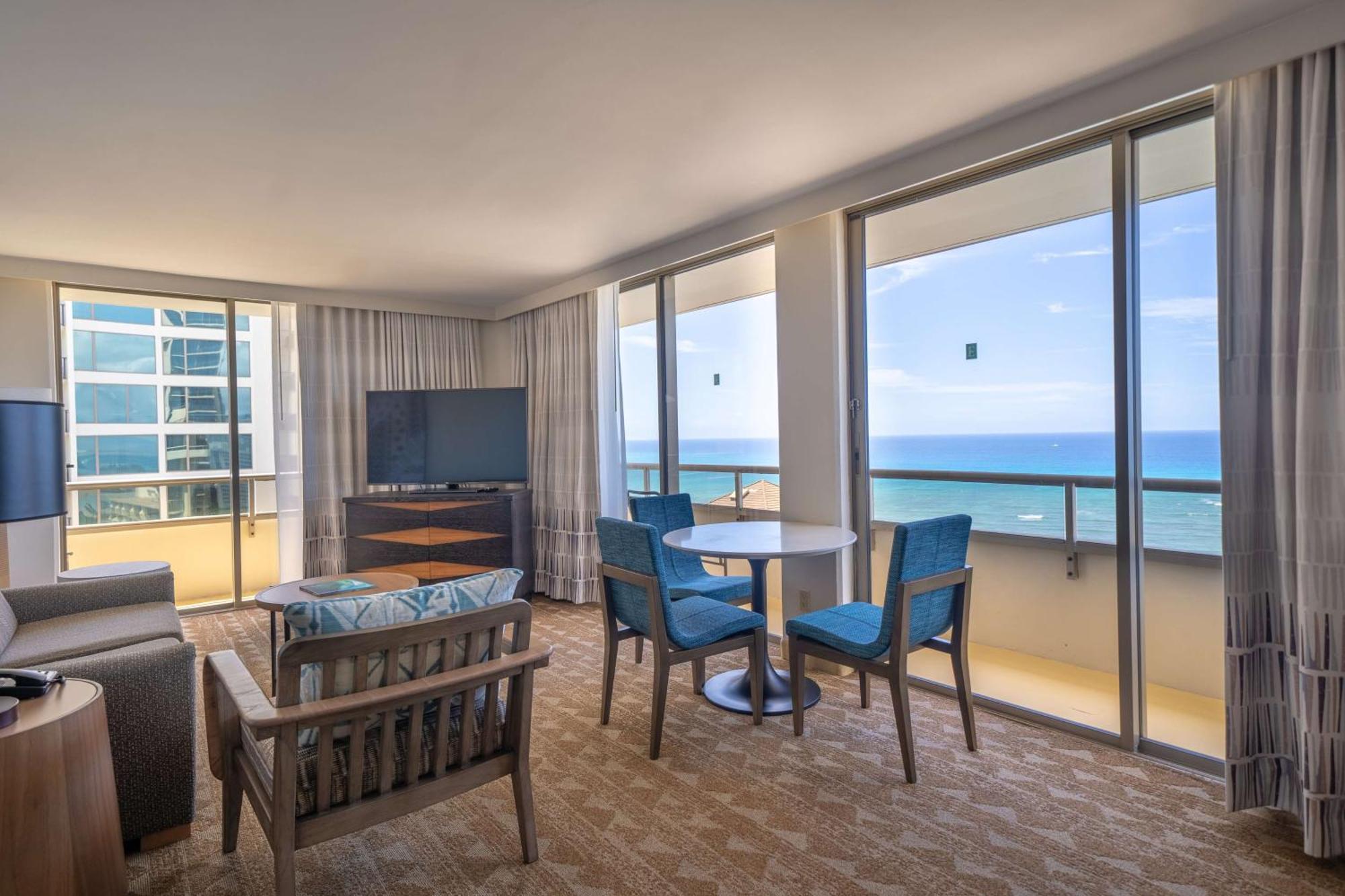 Embassy Suites By Hilton Waikiki Beach Walk Honolulu Extérieur photo
