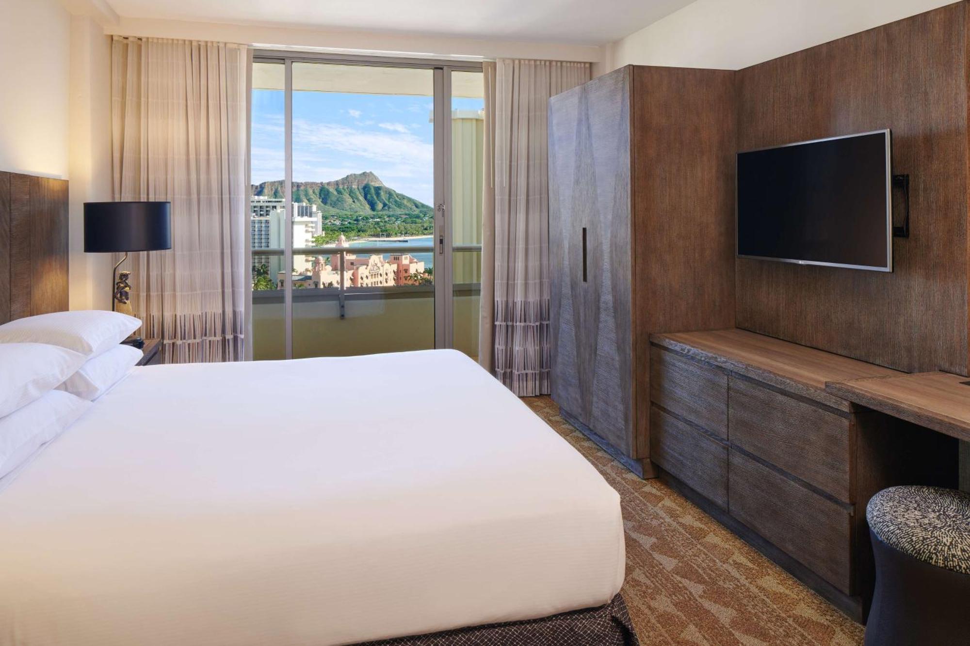 Embassy Suites By Hilton Waikiki Beach Walk Honolulu Extérieur photo