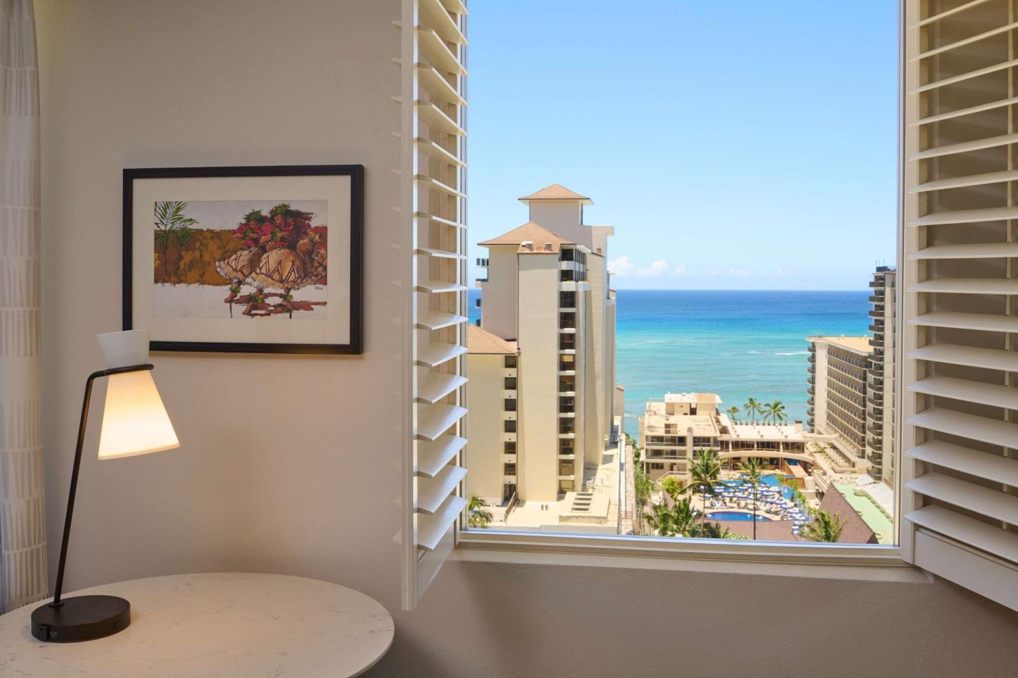 Embassy Suites By Hilton Waikiki Beach Walk Honolulu Extérieur photo